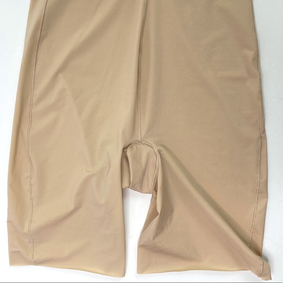 SPANX Trust Your Thinstincts Open Bust Bodysuit Shaper NEW Size S Nude Beige - Picture 8 of 13